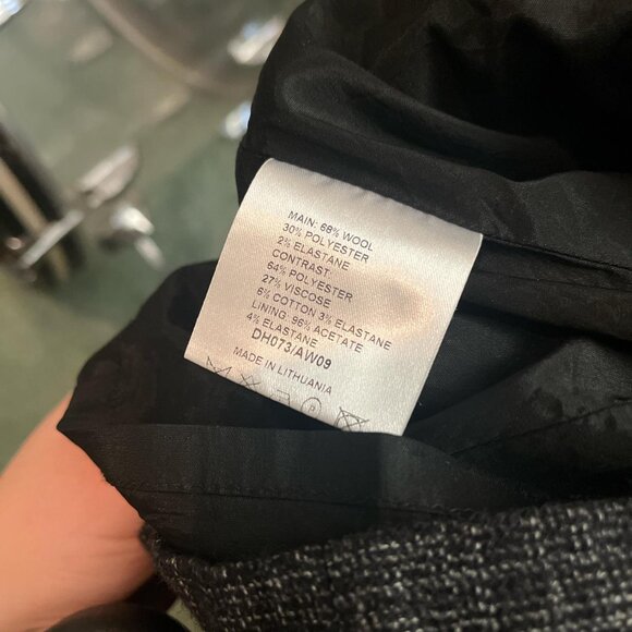 Karen Millen knee length corporate chic dress - Picture 3 of 6